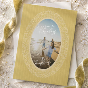 Elegante tarjeta de Navidad con foto en marco oval