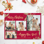 Elegante Tarjeta de Navidades de Collage de fotos<br><div class="desc">Elegante, moderno oro y botánicas borgoñas 4 Collages de fotos de la tarjeta navideña de navidad. Esta plantilla festiva, mimánica, caprichosa de cuatro (4) fotos de tarjetas de vacaciones presenta un collage de fotos de bonito, hojas botánicas de Relieve metalizado de oro falsas, bayas de invierno y dice Feliz Navidad...</div>