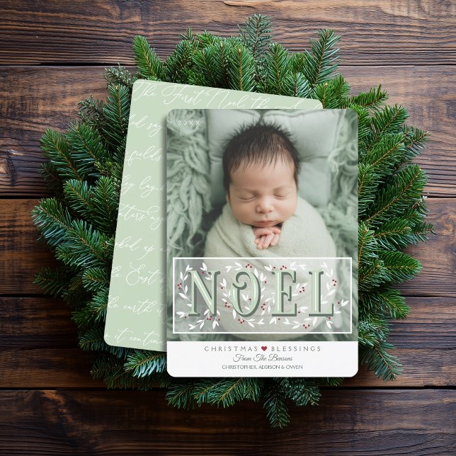 Elegante tarjeta de Navidades de fotografía con ov (Shown on a 5" x 7" card with rounded corners)
