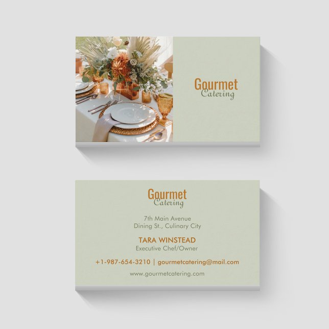 Elegante Tarjeta De Negocios Gourmet Catering (Subido por el creador)