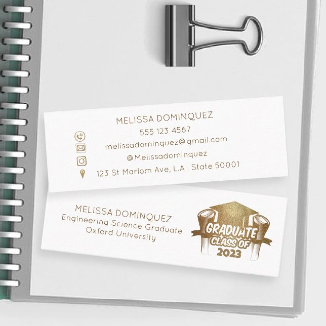 Elegante tarjeta de nombre de graduación de Purpur (Subido por el creador)