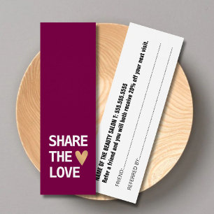 Elegante tarjeta de referencia del corazón del oro