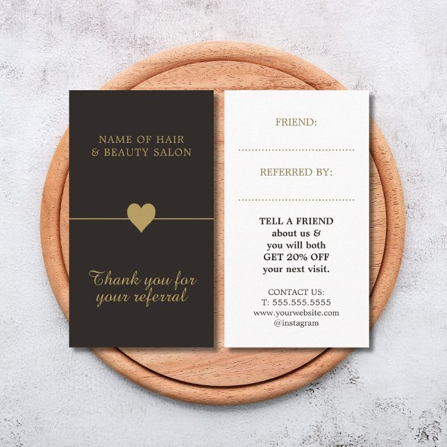 Elegante tarjeta de referencia del salón de bellez (Subido por el creador)