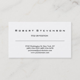 Elegante tarjeta de visita blanca simple en negro