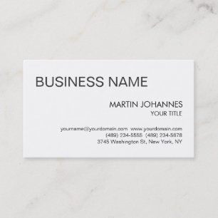 Elegante tarjeta de visita en blanco y negro