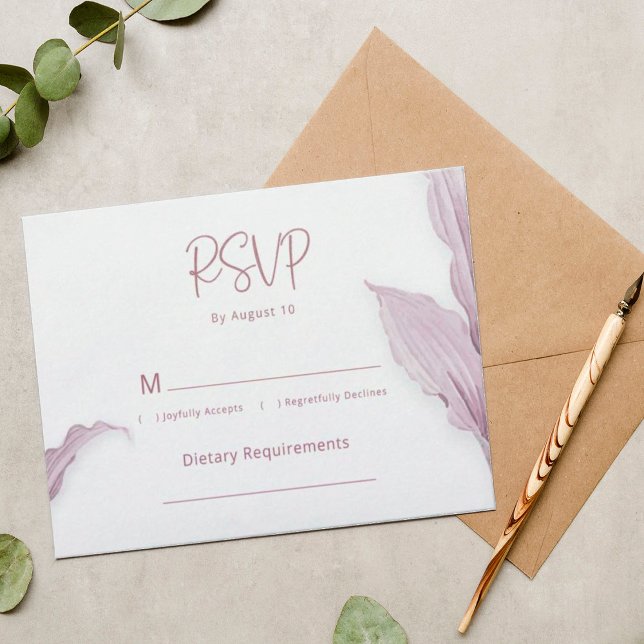 Elegante tarjeta Mauve Leaf Minimal Wedding RSVP (Subido por el creador)