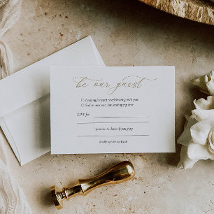 Elegante tarjeta RSVP de boda de caligrafía de oro