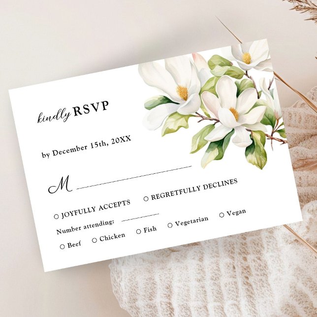 Elegante tarjeta RSVP de boda floral de Magnolia b (Subido por el creador)