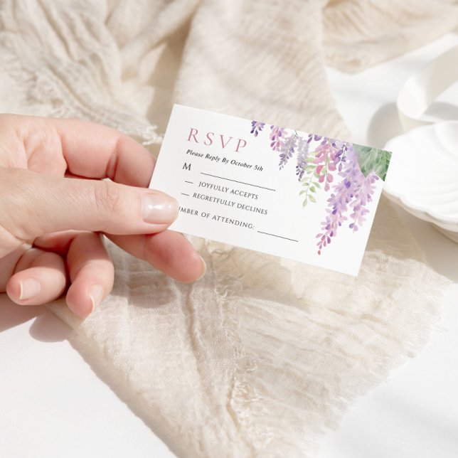 Elegante Tarjeta RSVP de Flores de Wisteria Púrpur (Subido por el creador)