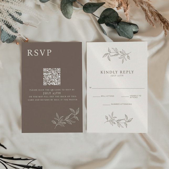 Elegante tarjeta RSVP de matrimonio marrón y marfi (Subido por el creador)