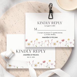Elegante tarjeta RSVP floral para Bodas
