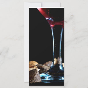 Elegante temporada festiva con vino y nueces