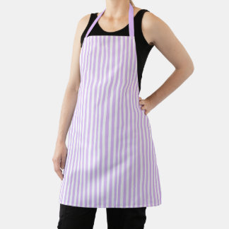 Elegante y lindo delantal con rayas de lavanda cla
