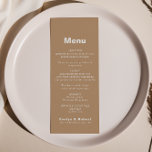Elegante y minimalista menú Boda formal marrón<br><div class="desc">Esta minimalista y elegante carta de boda marrón es perfecta para un boda rústico. El diseño presenta una bonita fuente en un fondo marrón para embellecer tu evento.</div>