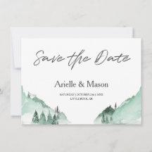 Elegantes montañas verdes del bosque salvan la fec