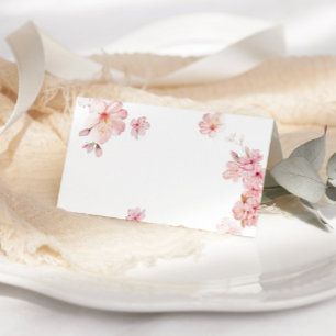 Elegantes tarjetas de plaza boda con flores de cer