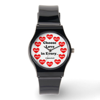 Elegir amor en cada reloj de escritura