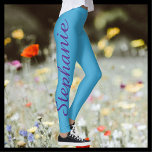 ELIJA SU Personalizado DE COLOR Yoga Leggings con<br><div class="desc">¡ELIJA SUS personalizados DE COLOR, SUS piernas de yoga! Borde a borde impreso, con su nombre en un guión de gran tamaño morado en una pierna! La muestra es azul celeste, pero puede ser fácilmente personalizar al color de su elección. También es fácil cambiar o eliminar el texto de ejemplo....</div>