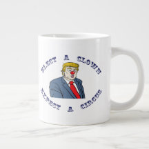 Elija una taza del payaso