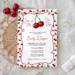 Ella es la cereza en la parte superior Invitación