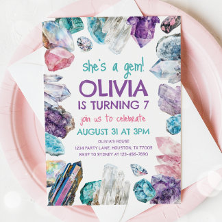 Ella es una invitación de cumpleaños de Chica de G