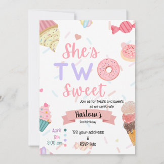 Ella es una invitación dulce de cumpleaños