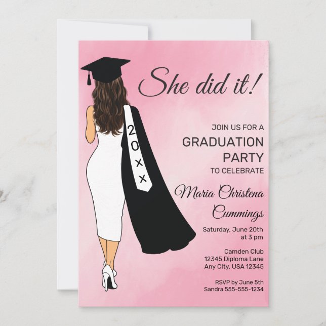 Ella lo hizo Invitación de Graduación Rosa (Anverso)