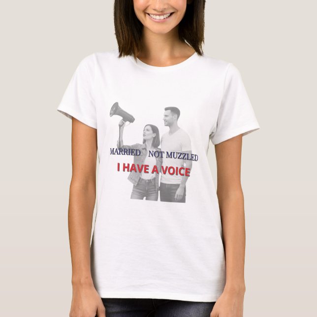 Empoderado y casado - Camiseta feminista para espo (Anverso)