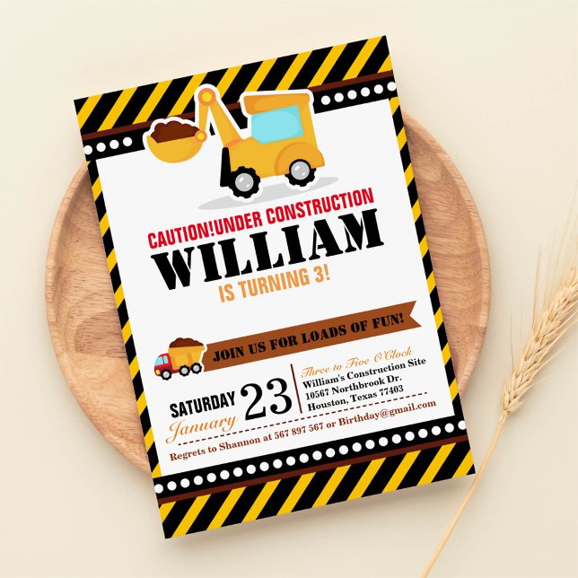 EN CONSTRUCCIÓN Invitación a la fiesta de cumpleañ (Subido por el creador)