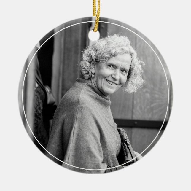 En el ornamento de amor por la memoria (Frente)