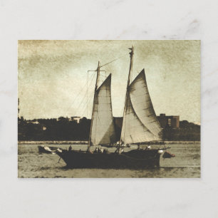 En la postal del puerto