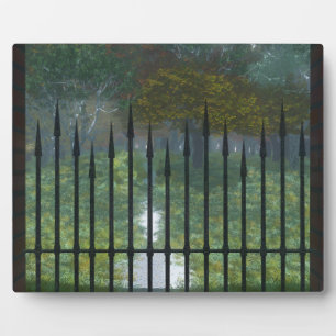 En la vieja placa de fotos del bosque