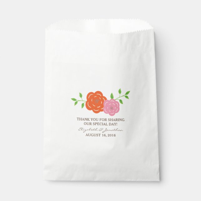 En las bolsas favoritas de casamiento con flores r (Anverso)
