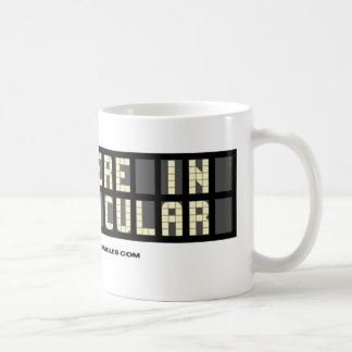"En ninguna parte particularmente" taza de café