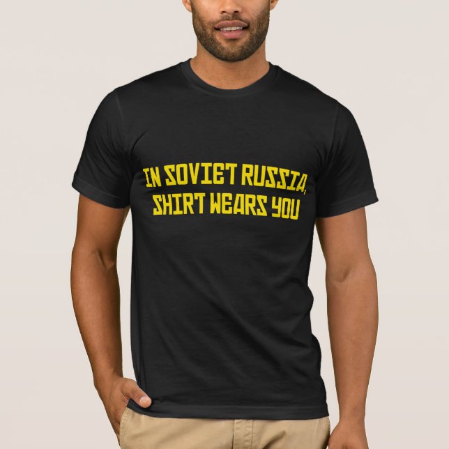 En Rusia soviética la camisa le lleva (Anverso)