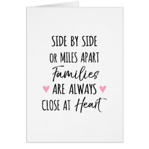 En Side o Miles Apart Las familias están cerca del