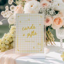 Encontró Sus Tarjetas De Ducha Y Regalos De Cariño