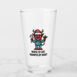 Enfermera de día, Krampus de noche, Enfermera 