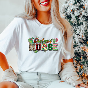 Enfermera de enfermería de la camiseta femenina