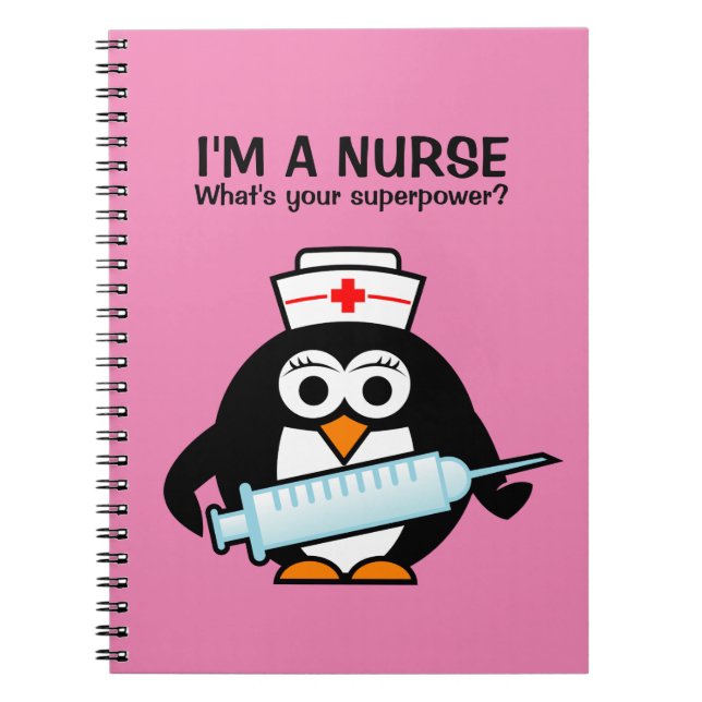 Enfermera linda del pingüino y cuaderno espiral de (Frente)