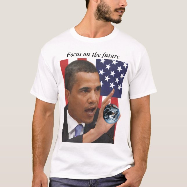 Enfoque en la camiseta de Future_T (Anverso)