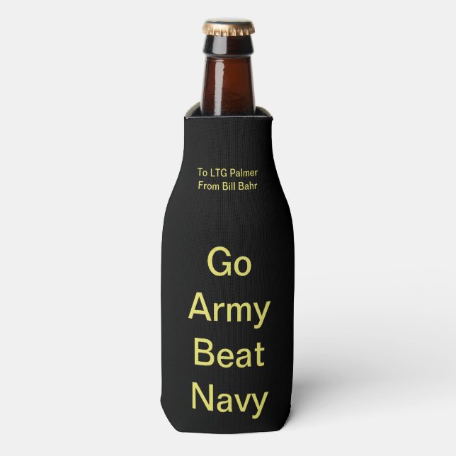 Enfriador De Botellas Go Army Beat Navy Beer Bottle Cozy (Frente de la botella)