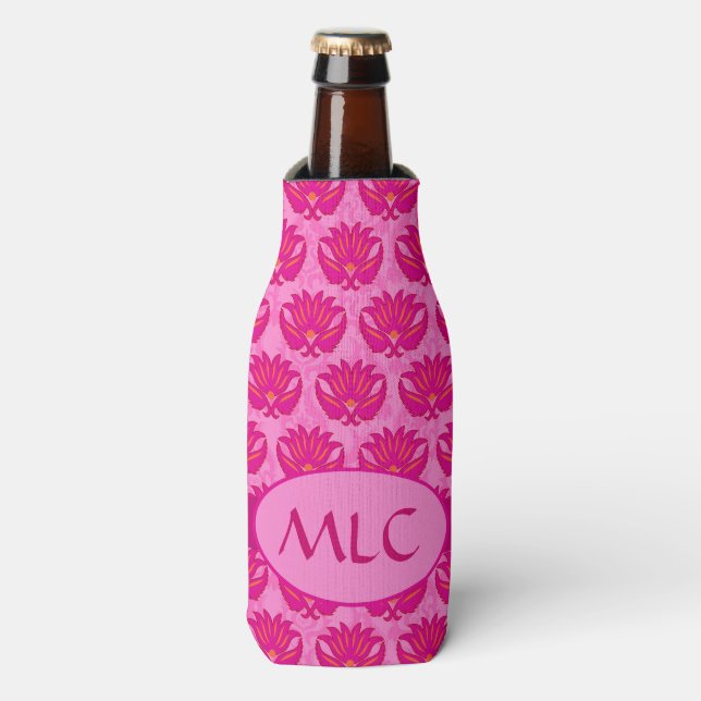 Enfriador De Botellas Monograma de Art Nouveau Damask Rosa (Frente de la botella)