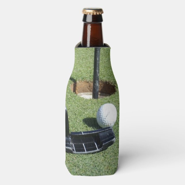 Enfriador De Botellas Poniendo El Golf En El Verde, (Frente de la botella)
