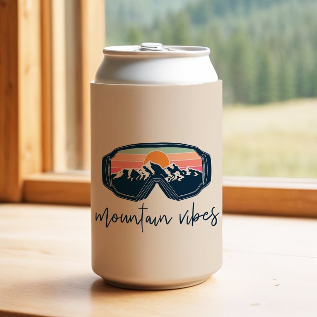 Enfriador De Latas ALLIE Pink Mountain Vibes Skyline Bachelorette Gro (Subido por el creador)