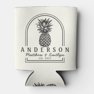Enfriador De Latas Arco de boda de piña negro cálido y marfil & nombr