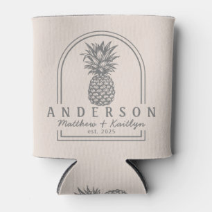 Enfriador De Latas Arco de Boda de Piña Rosa Castillo de Arena & Nomb
