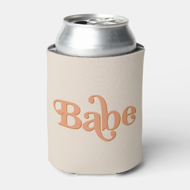 Enfriador De Latas Bachelorette de Babe con tema de los años 70 (Lata Anverso)