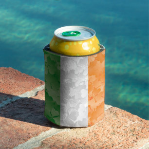 Enfriador De Latas Bandera de Irlanda con un patrón de shamrock