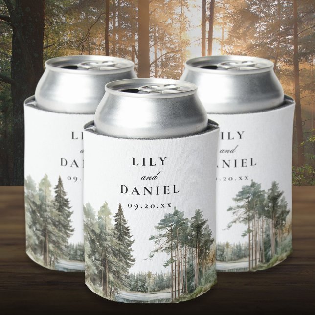Enfriador De Latas Boda de Bosque de Bosque de Agua Rusa (Rustic Watercolor Lake Forest Woodland Wedding Can Cooler)